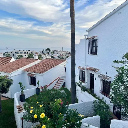 Capistrano Village Leo'S Smile House, By Vg Nerja Exterior photo